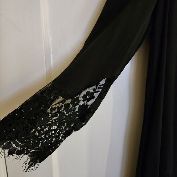 May & July Long Sleeve Lace Trim and Lace Arm Black Lined Dress Size Small - Picture 4 of 8